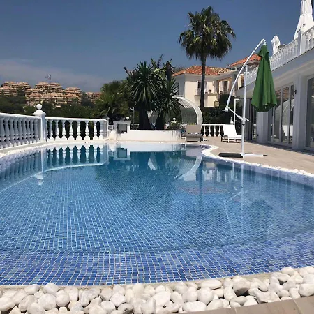 Apartment R02 Luxury In With Pool And Garden *